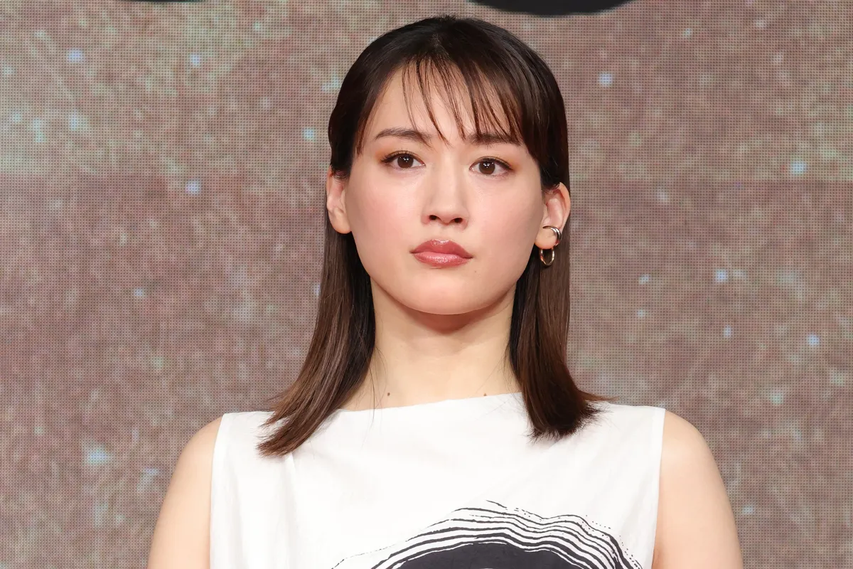 本名が珍しすぎて芸名を付けた有名人7選！日本に数名の珍苗字も